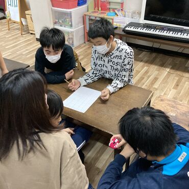 57FA6B11-55DF-45DC-8F32-265B3AB891D0